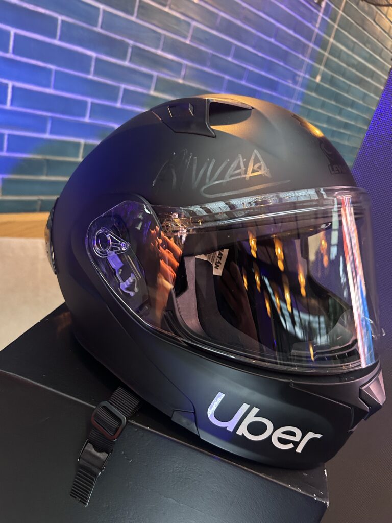 Uber Moto y Rivvaa campaña de lanzamiento
